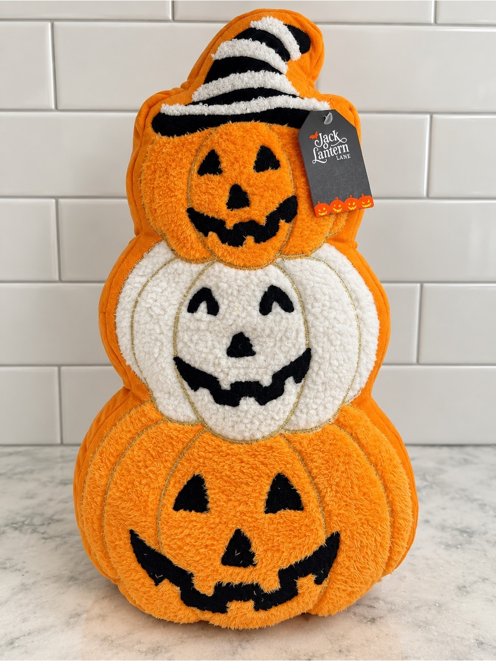 Jack O Lantern Lane Orange And White Stacked Pumpkin With Witch Hat Pillow NWT